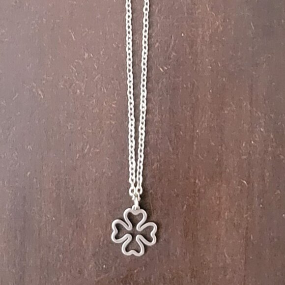 Four Leaf CLOVER Stainless Steel Charm Chain Necklace 18" IRISH Good Luck - Picture 3 of 9